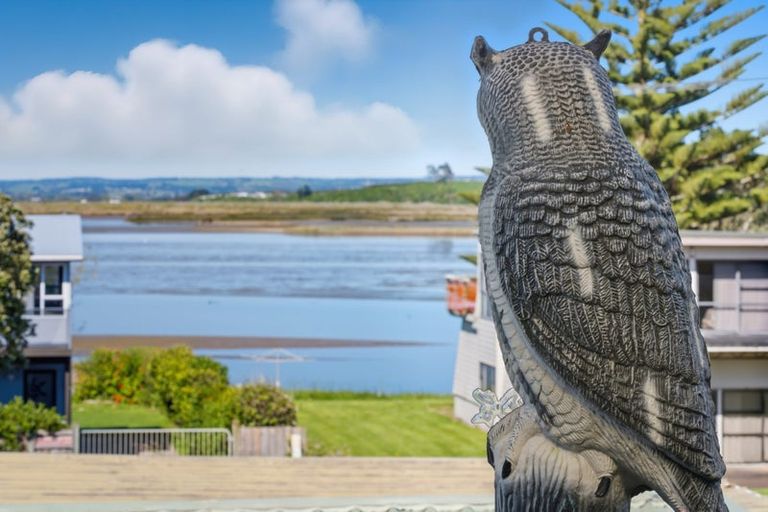 Photo of property in 647 Pukehina Parade, Pukehina, Te Puke, 3189