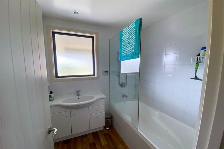 Photo of property in 103 Cashmere Bay Road, Moana, 7875