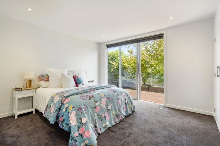 Photo of property in 1/14 Rothesay Bay Road, Rothesay Bay, Auckland, 0630