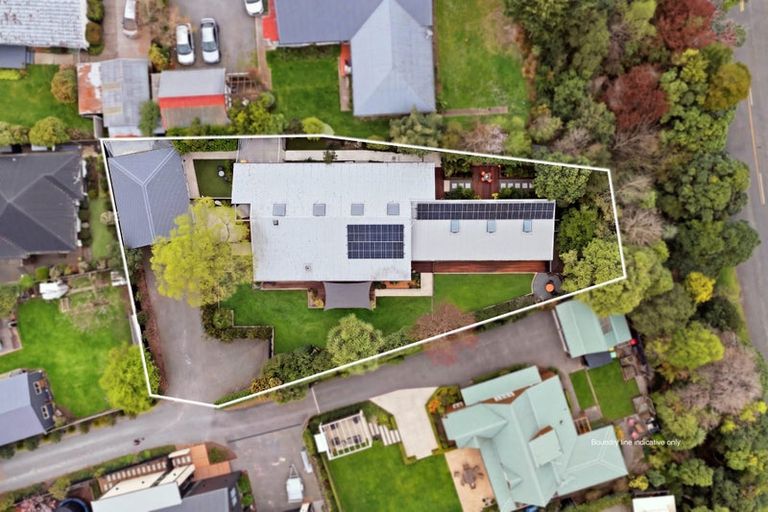 Photo of property in 9 Hadlow Place, Burnside, Christchurch, 8041
