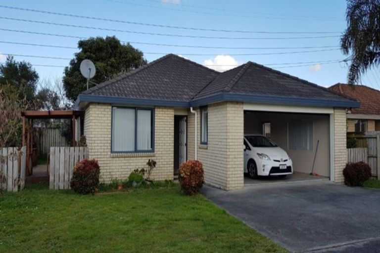 Photo of property in 37 Pateke Drive, Takanini, 2112