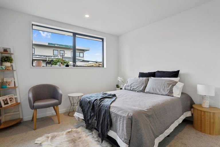 Photo of property in 6d Avonhead Road, Avonhead, Christchurch, 8042
