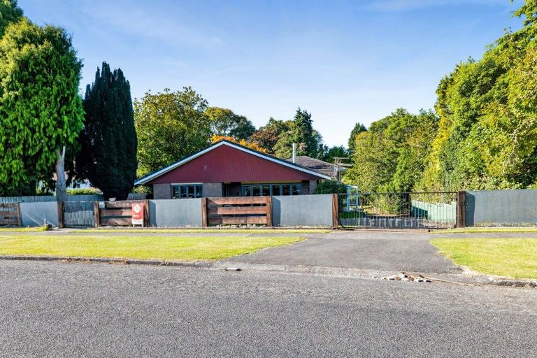 Photo of property in 13 Regan Street, Stratford, 4332