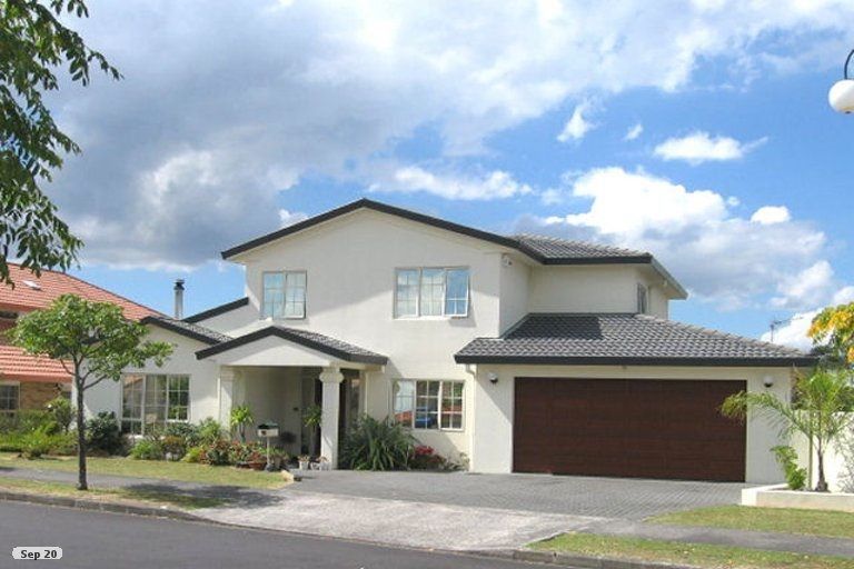 Photo of property in 15 Vermeer Place, West Harbour, Auckland, 0618