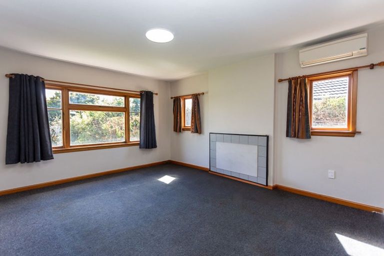 Photo of property in 100 Suva Street, Upper Riccarton, Christchurch, 8041