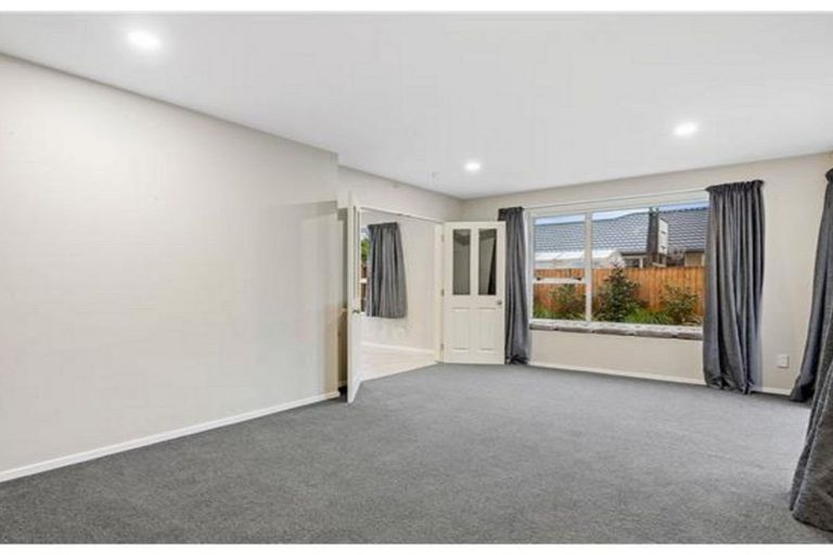 Photo of property in 16 Wrights Road, Addington, Christchurch, 8024