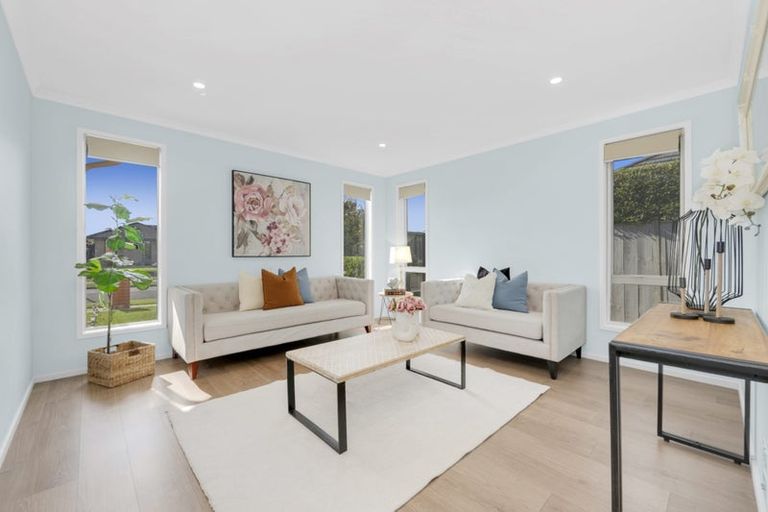 Photo of property in 31 Paso Fino Crescent, Karaka, Papakura, 2113