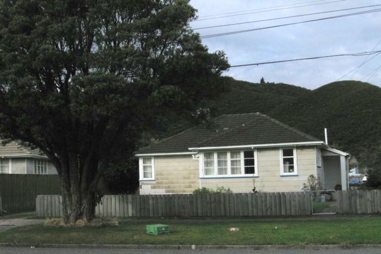 Photo of property in 336 Oxford Terrace, Avalon, Lower Hutt, 5011