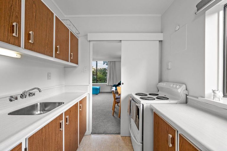 Photo of property in Hobson Court Flats, 19/70 Hobson Street, Thorndon, Wellington, 6011