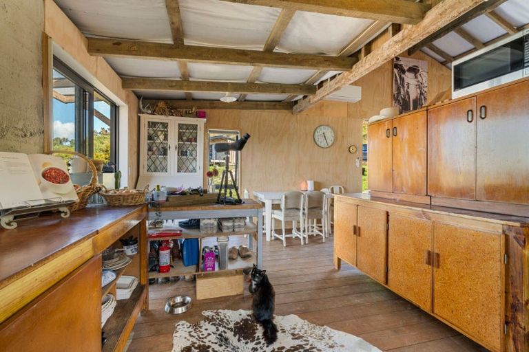 Photo of property in 957 Bull Road, Paparoa, 0193