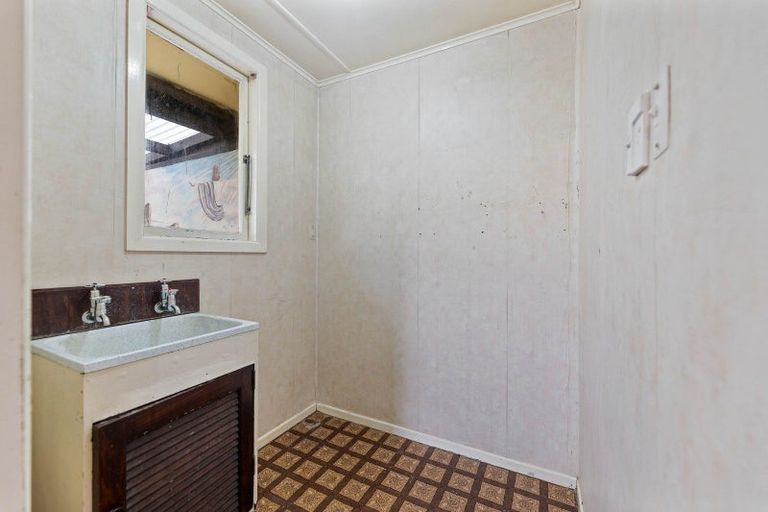 Photo of property in 11 Tieke Place, Tokoroa, 3420