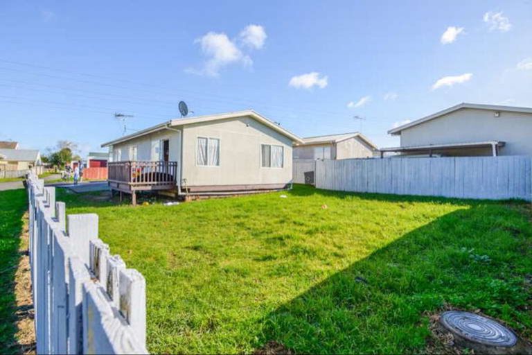 Photo of property in 5/43 Trimdon Street, Randwick Park, Auckland, 2105