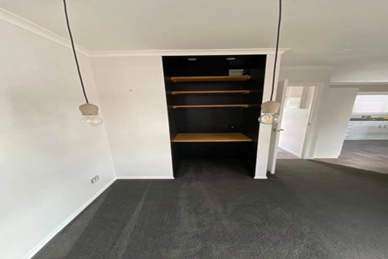 Photo of property in 224 Shakespeare Street, Leamington, Cambridge, 3432