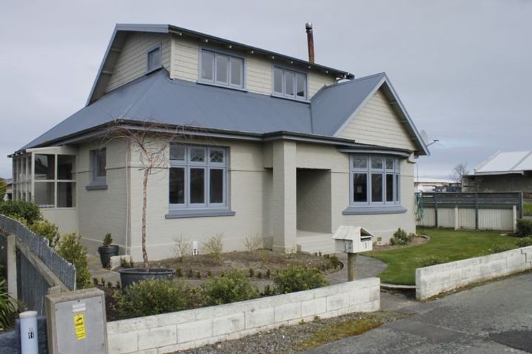 Photo of property in 1 Lowe Street, Avenal, Invercargill, 9810