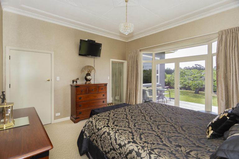 Photo of property in 10 Robins Road, Alma, Oamaru, 9492