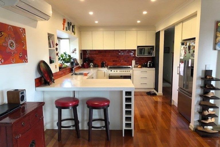 Photo of property in 1/174 Upland Road, Remuera, Auckland, 1050