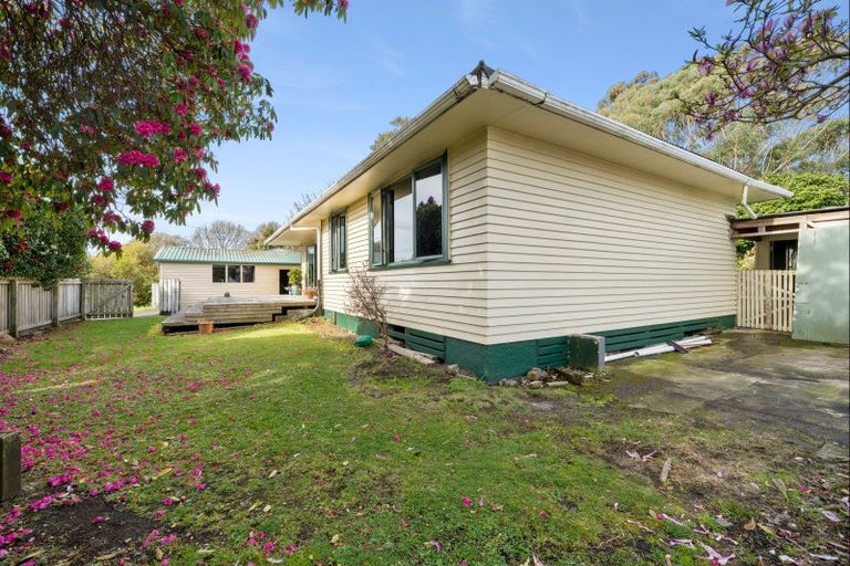 Photo of property in 203 Frankley Road, Frankleigh Park, New Plymouth, 4310