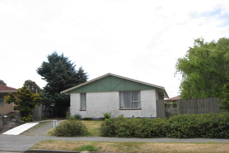 Photo of property in 6 Bolero Place, Parklands, Christchurch, 8083