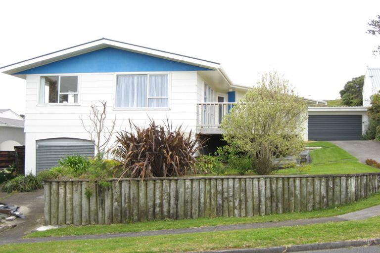 Photo of property in 9 Te Ngaere Place, Merrilands, New Plymouth, 4312