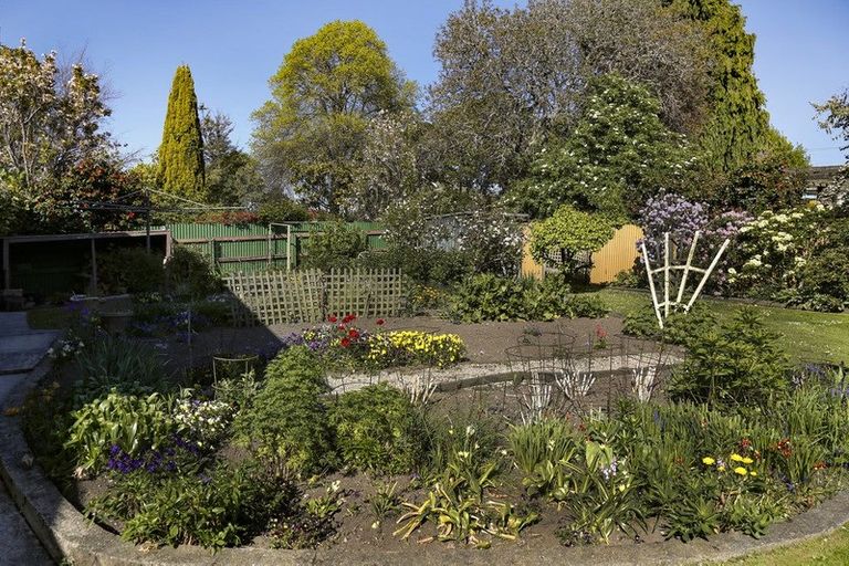 Photo of property in 36 Mersey Street, South Hill, Oamaru, 9400