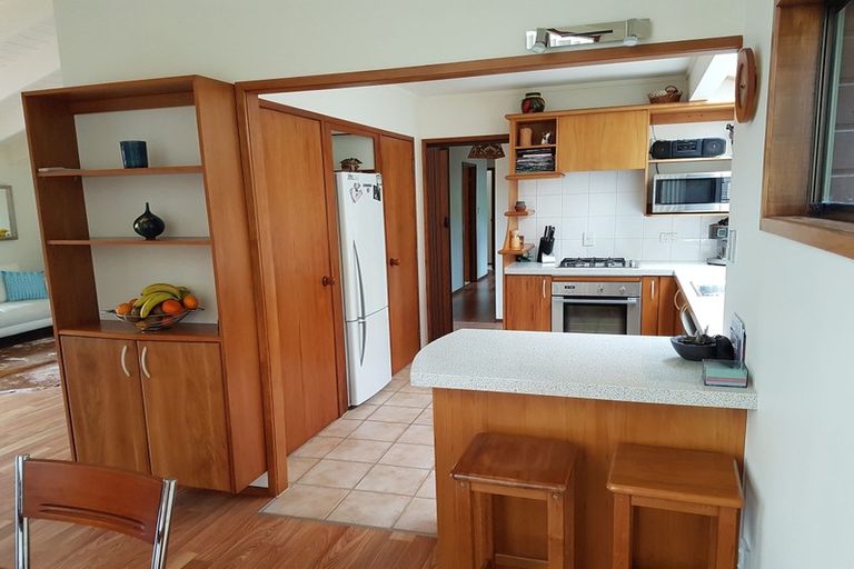 Photo of property in 1/42 Deep Creek Road, Torbay, Auckland, 0630