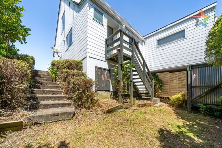 Photo of property in 12a Jacaranda Grove, Maungaraki, Lower Hutt, 5010