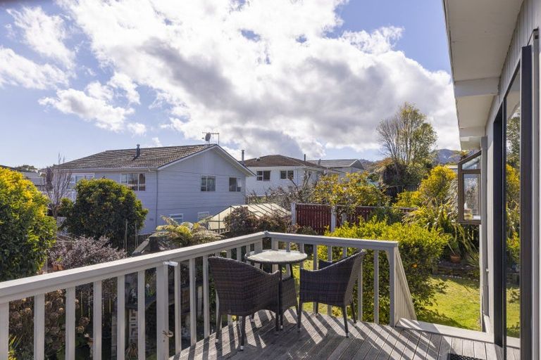 Photo of property in 2/25 Golders Place, Richmond Heights, Taupo, 3330