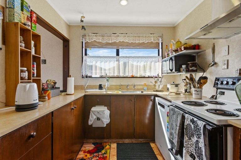 Photo of property in 18 Benmore Place, Omarama, 9412