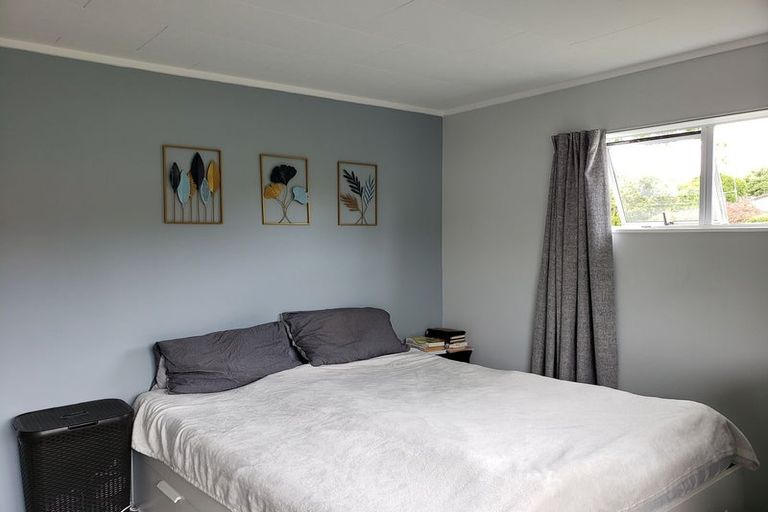 Photo of property in 13 Moonstone Grove, Birchville, Upper Hutt, 5018