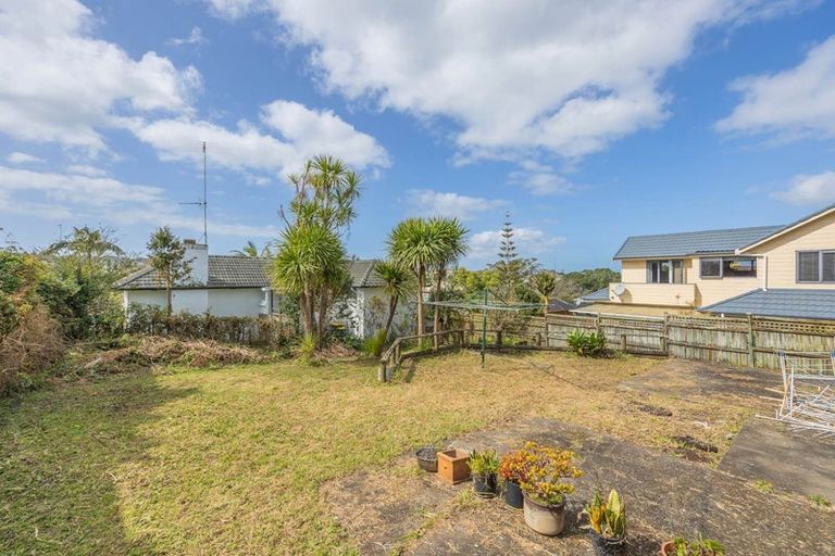 Photo of property in 55 Corunna Road, Milford, Auckland, 0620