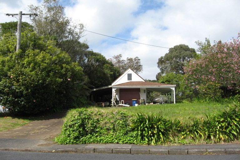 Photo of property in 23 Pohutukawa Road, Whenuapai, Auckland, 0618
