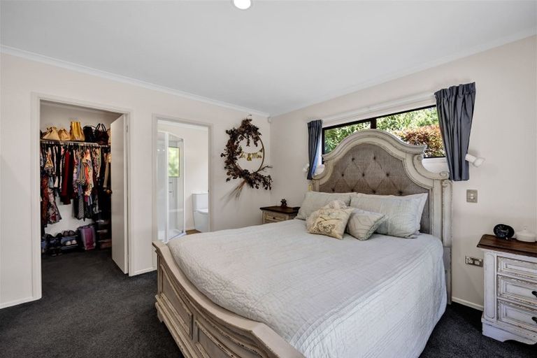 Photo of property in 11 Erin Street, Hawera, 4610