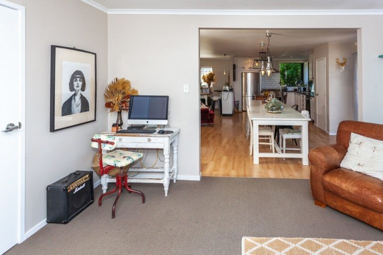 Photo of property in 116 Chevron Crescent, Whangamata, 3620