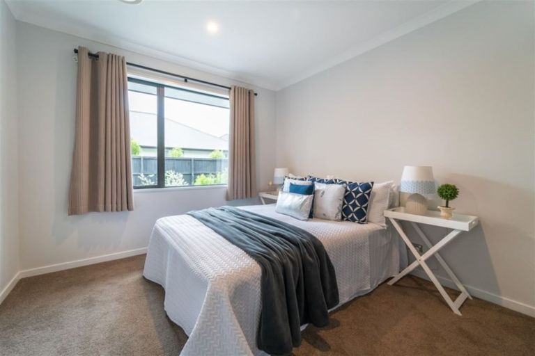 Photo of property in 12 Bronco Drive, Aidanfield, Christchurch, 8025