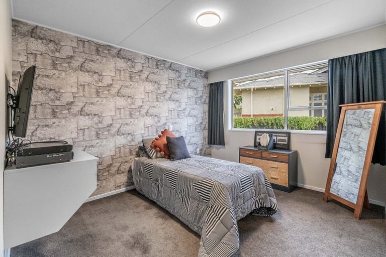 Photo of property in 100 Kakapo Street, Gore, 9710