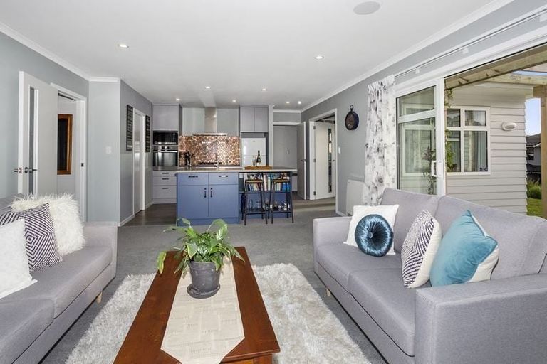 Photo of property in 12 Ken Douglas Drive, Aotea, Porirua, 5024