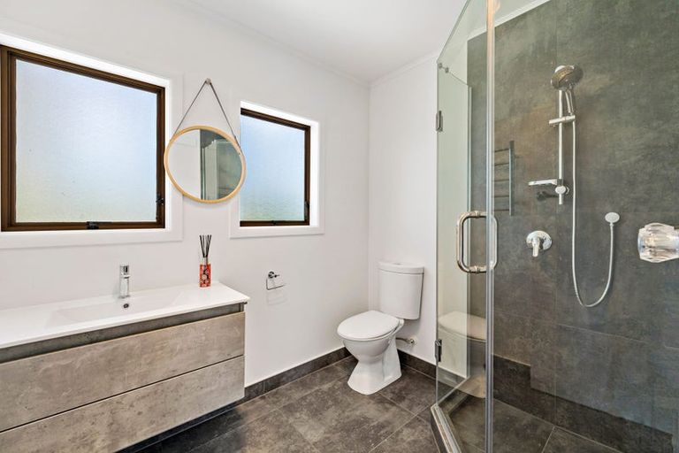 Photo of property in 4/203 Riddell Road, Glendowie, Auckland, 1071