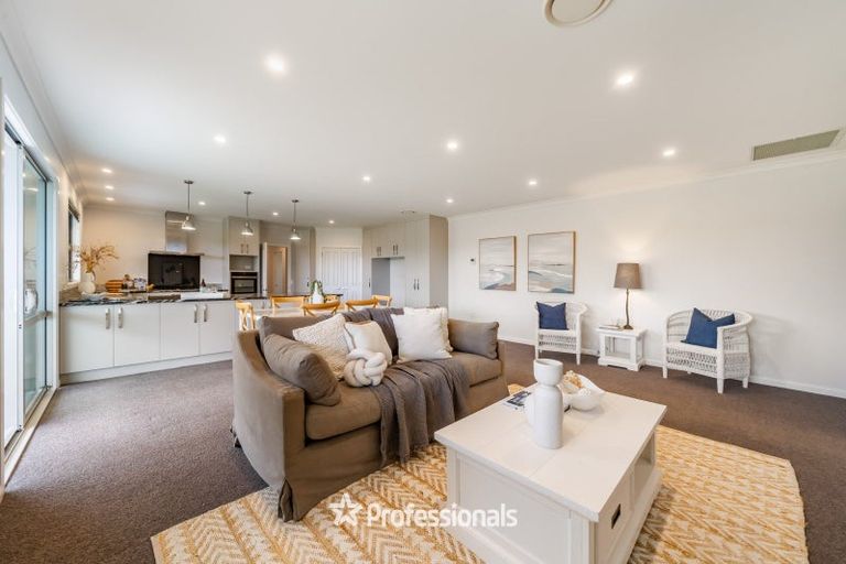 Photo of property in 3-9 Seddon Street, Waikanae, 5036