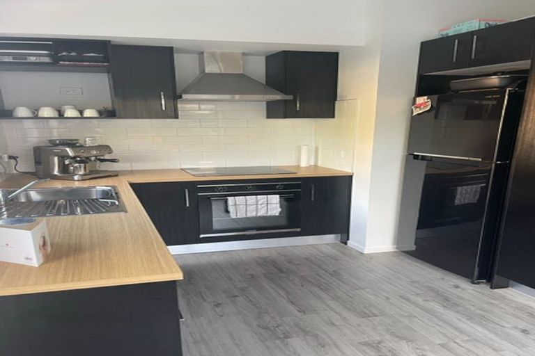 Photo of property in 13 Gilbass Avenue, Hamilton Lake, Hamilton, 3204