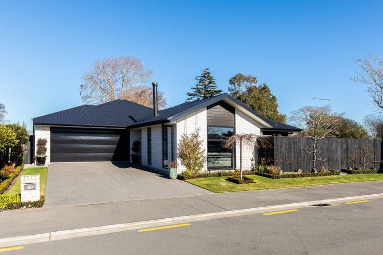 Photo of property in 17 Parawai Street, Marshland, Christchurch, 8083