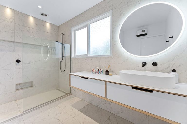 Photo of property in 1/49 Lake View Road, Takapuna, Auckland, 0622