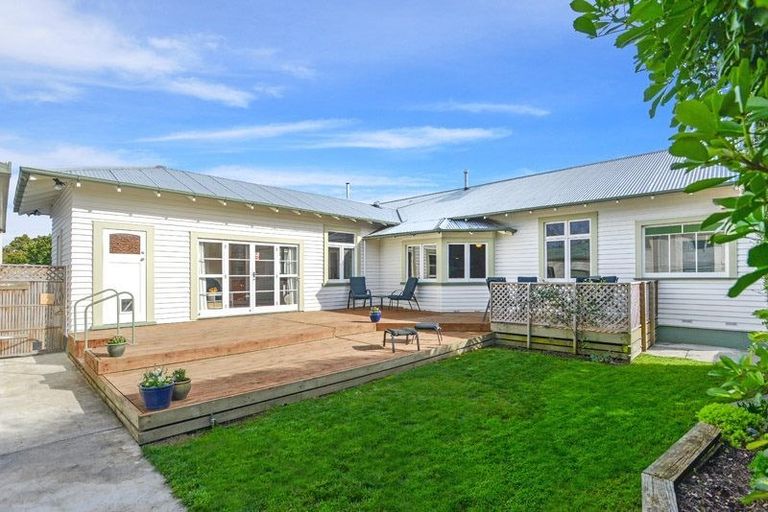 Photo of property in 604 Lascelles Street, Saint Leonards, Hastings, 4120