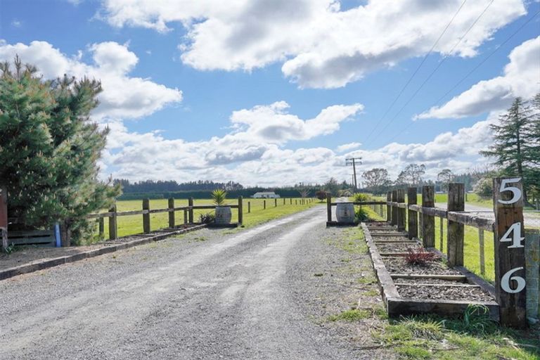 Photo of property in 546 Halkett Road, West Melton, Christchurch, 7671