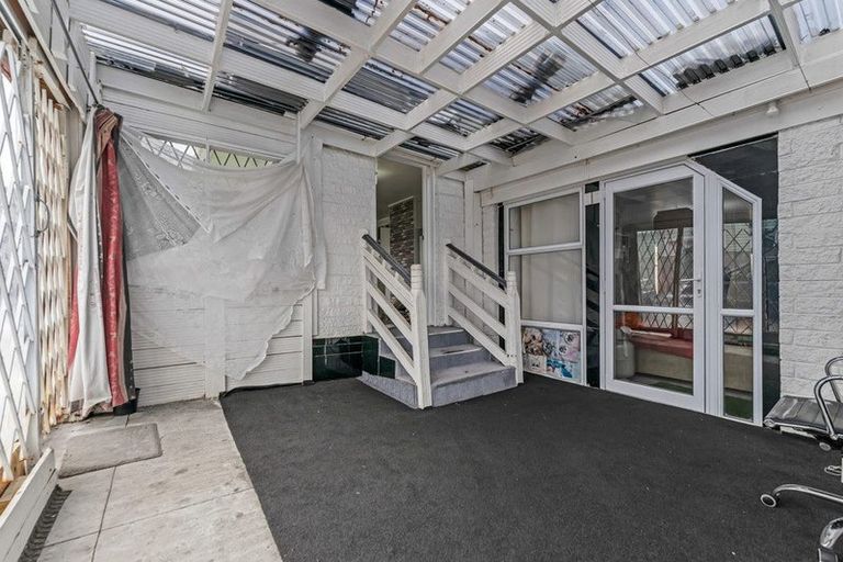 Photo of property in 2/126 Great South Road, Manurewa, Auckland, 2102