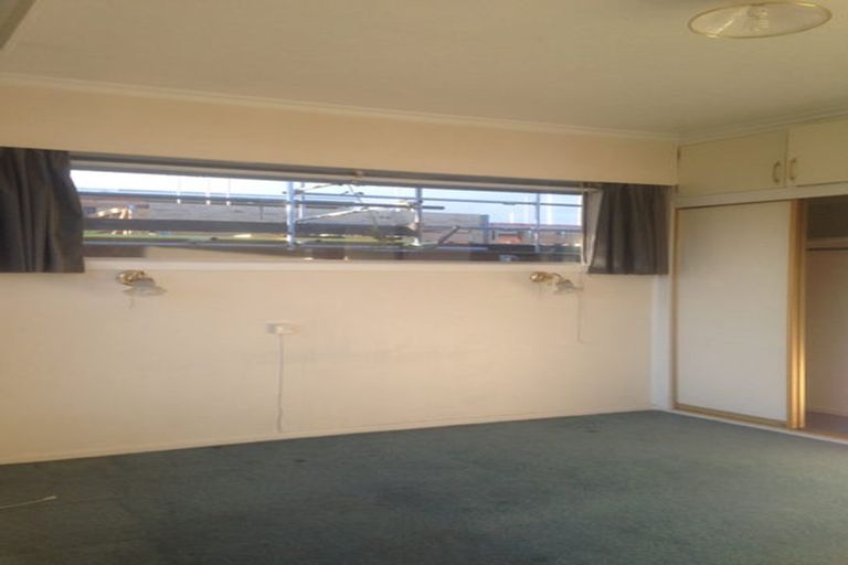 Photo of property in 1/77 Memorial Avenue, Ilam, Christchurch, 8053