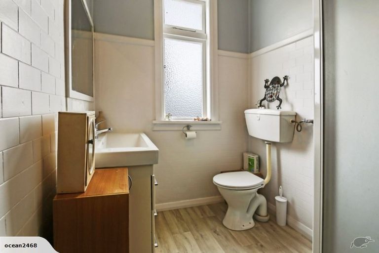 Photo of property in 119 Totara Road, Miramar, Wellington, 6022