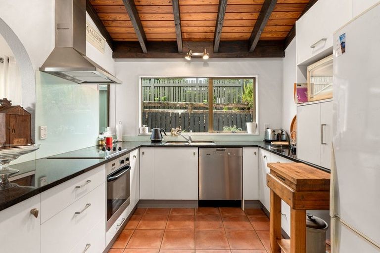 Photo of property in 87 Princess Road, Bellevue, Tauranga, 3110