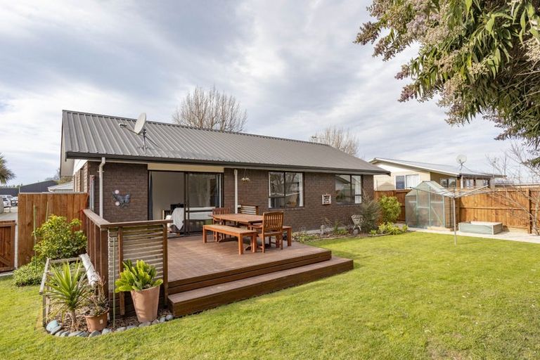Photo of property in 27a Newnham Street, Rangiora, 7400