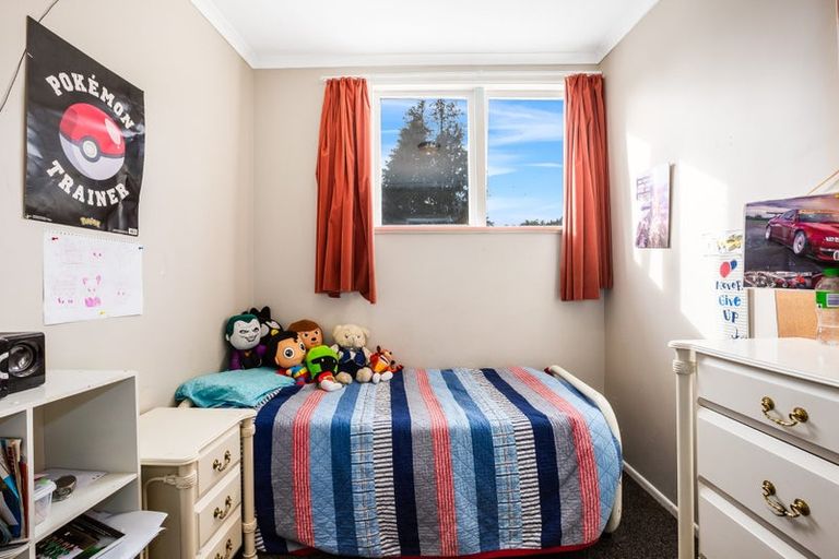 Photo of property in 112 Hine Road, Wainuiomata, Lower Hutt, 5014