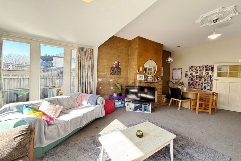 Photo of property in 24 Euston Street, Riccarton, Christchurch, 8041